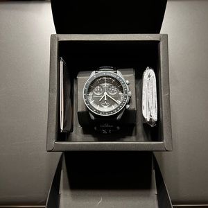 Swatch x Omega Moonswatch